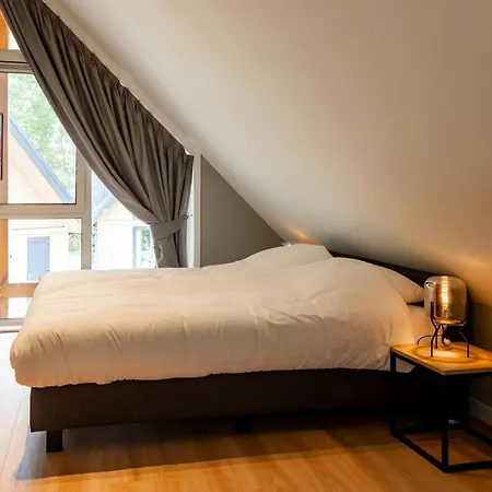 Bos Met Hottub & Sauna | 6 Personen Vakantiehuis