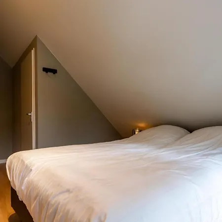 Vakantiehuis Bos Met Hottub & Sauna | 6 Personen *