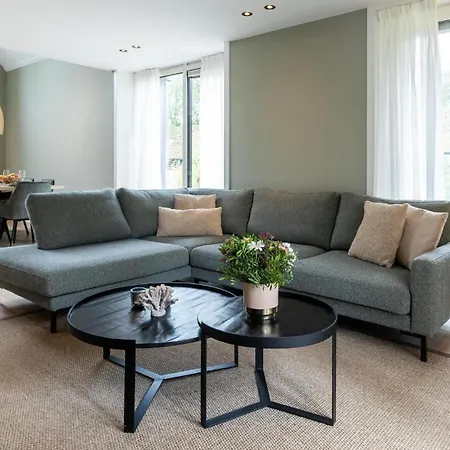 Vakantiehuis Bos Met Hottub & Sauna | 6 Personen *