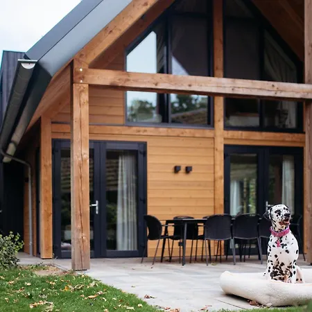 Bos Met Hottub & Sauna | 6 Personen *