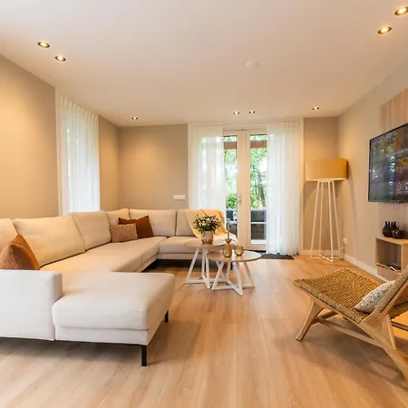 Bos Met Hottub & Sauna | 6 Personen