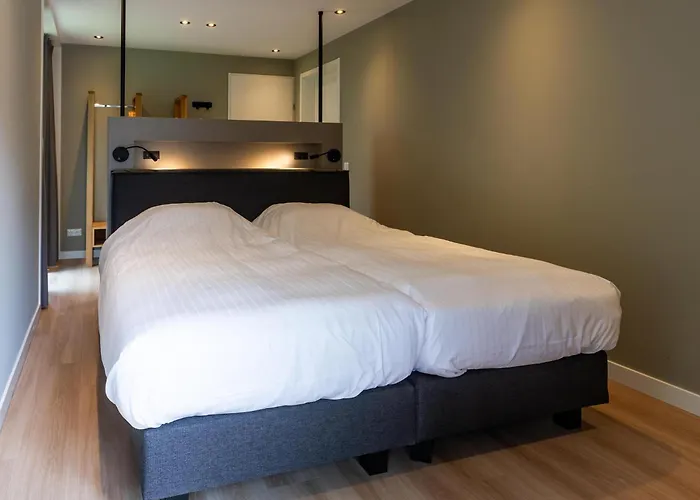 Bos Met Hottub & Sauna | 6 Personen Wekerom