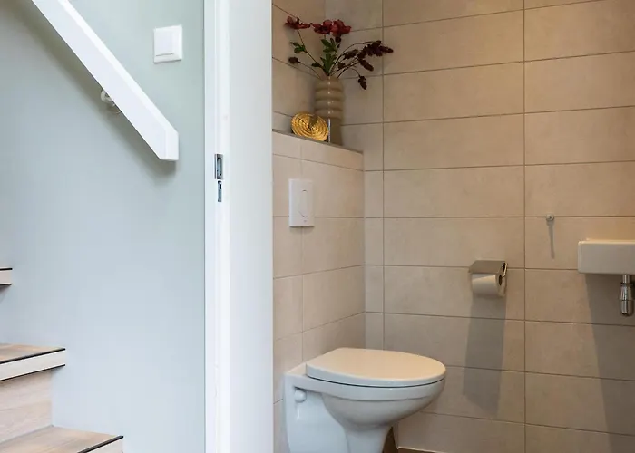 Bos Met Hottub & Sauna | 6 Personen * Wekerom