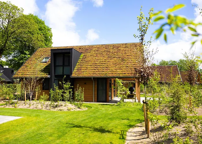 Casa de Férias Bos Met Hottub & Sauna | 6 Personen Wekerom